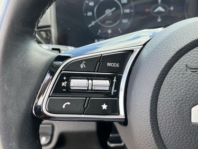 Photo of 2024 Blue / Black Kia Seltos