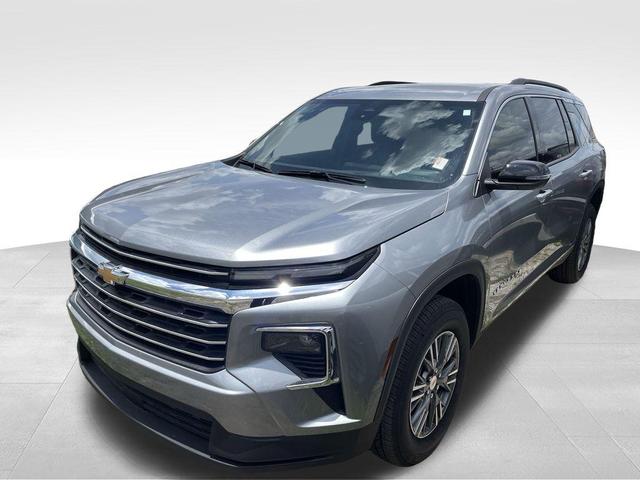 Photo of 2025 Sterling Gray Metallic Chevrolet Traverse