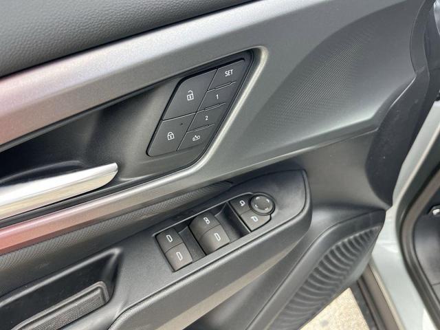 Photo of 2025 Sterling Gray Metallic Chevrolet Equinox EV