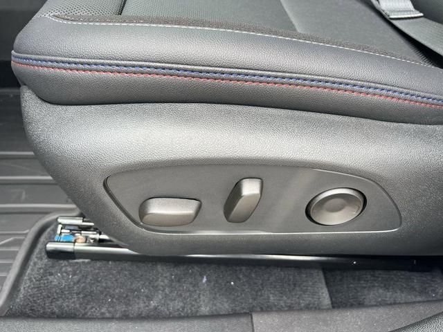 Photo of 2025 Sterling Gray Metallic Chevrolet Equinox EV