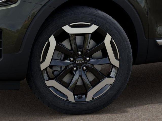 Photo of 2025 Dark Moss Kia Telluride