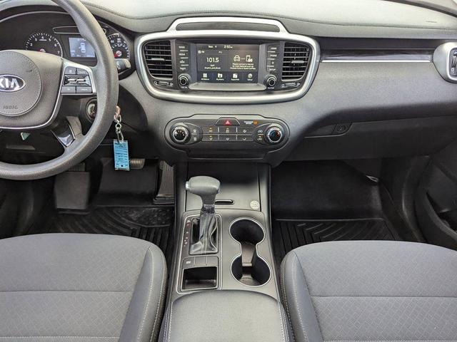 Photo of 2019 Sangria Red Kia Sorento