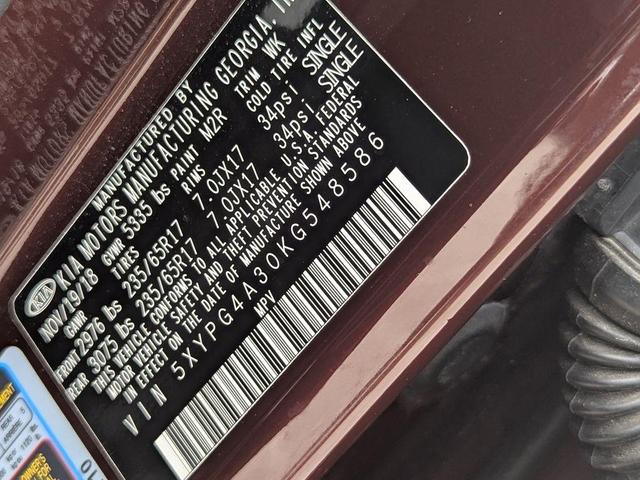 Photo of 2019 Sangria Red Kia Sorento