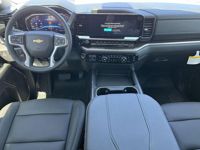 Photo of 2025 Summit White Chevrolet Silverado 2500