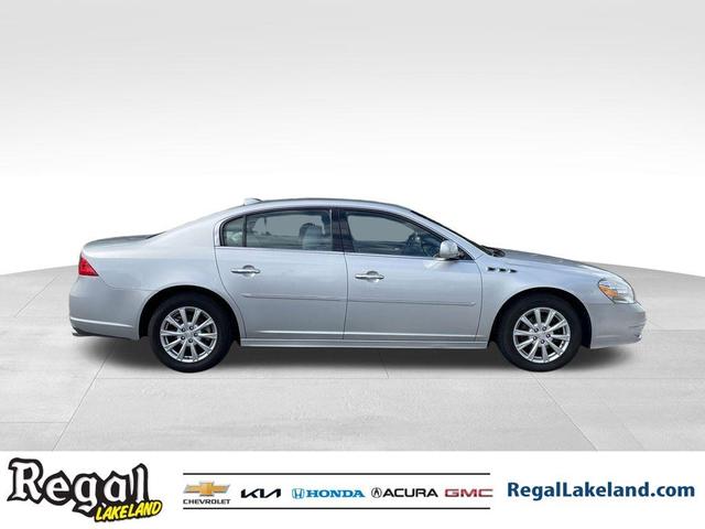 Photo of 2011 Quicksilver Metallic Buick Lucerne