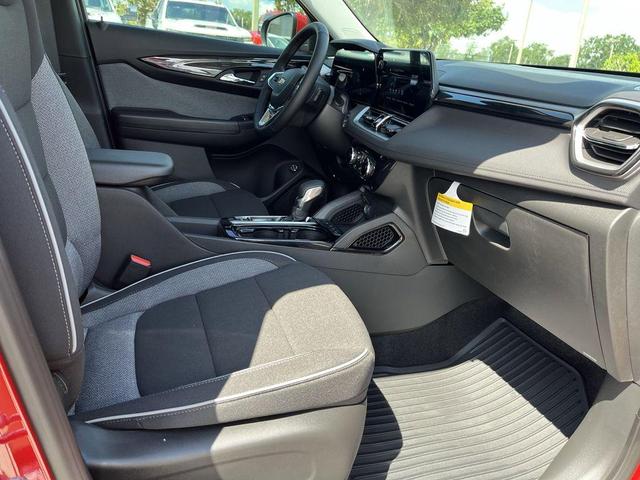 Photo of 2026 Red Chevrolet Trailblazer