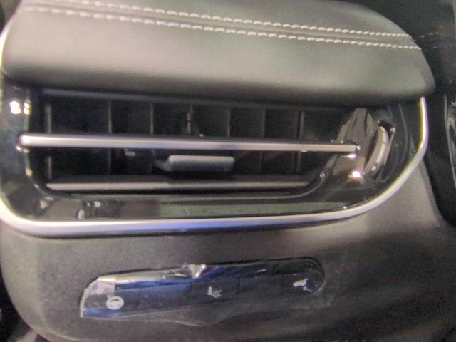 Photo of 2025 Mineral Black INFINITI QX60