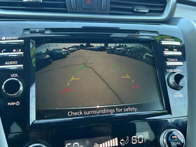Photo of 2023 Super Black Nissan Murano
