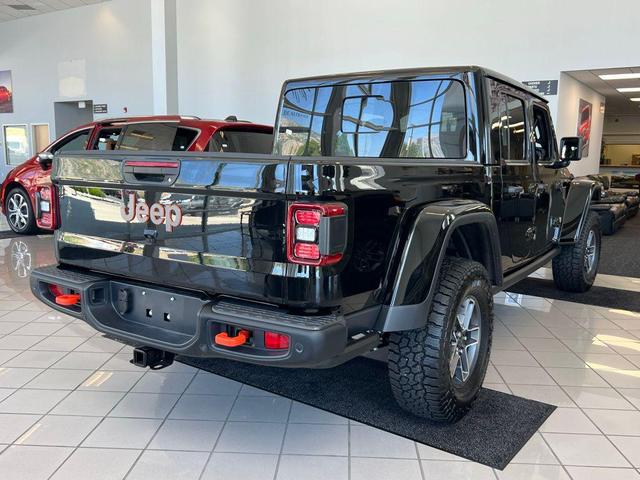 Photo of 2025 Black Clearcoat Jeep Gladiator