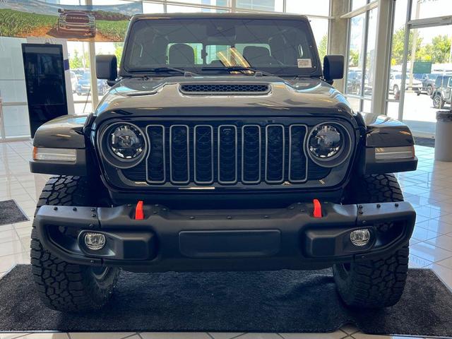 Photo of 2025 Black Clearcoat Jeep Gladiator
