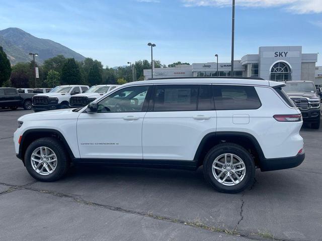 Photo of 2025 Bright White Clearcoat Jeep Grand Cherokee L