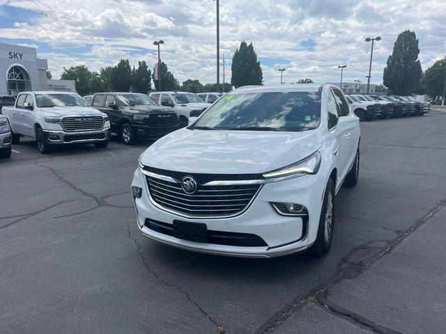 Photo of 2024 Summit White Buick Enclave