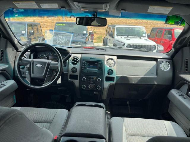 Photo of 2014 White Platinum Metallic Tri-Coat Ford F-150