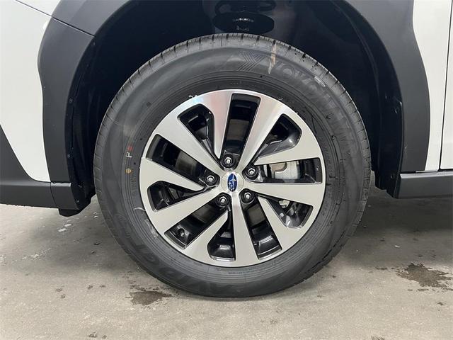 Photo of 2025 Crystal White Pearl Subaru Outback