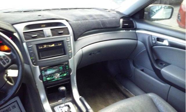 Photo of 2004 White Acura TL