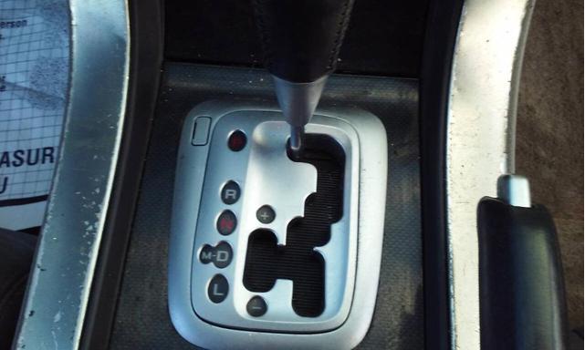 Photo of 2004 White Acura TL