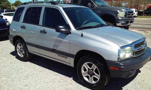 2003 Chevrolet Tracker