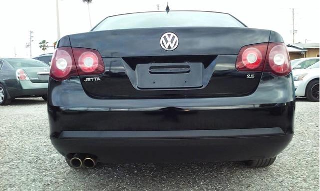 Photo of 2010 Black Volkswagen Jetta