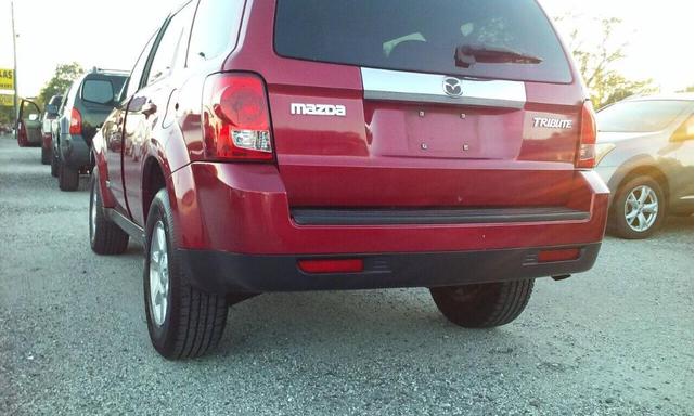 Photo of 2008 Redfire Metallic Mazda Tribute