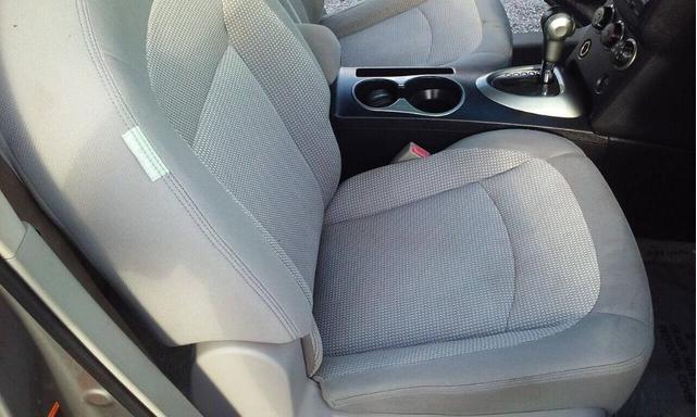Photo of 2009 Gotham Gray Nissan Rogue