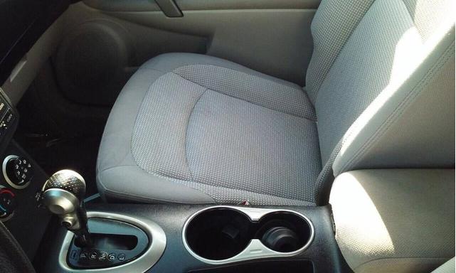 Photo of 2009 Gotham Gray Nissan Rogue