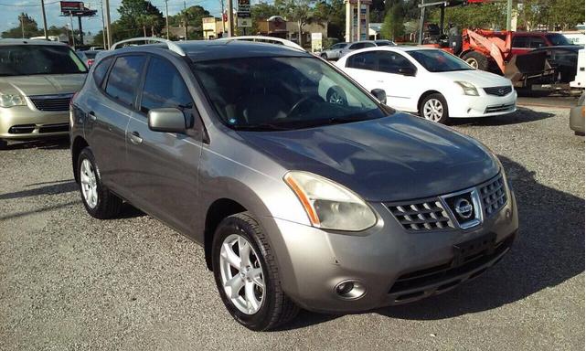Photo of 2009 Gotham Gray Nissan Rogue