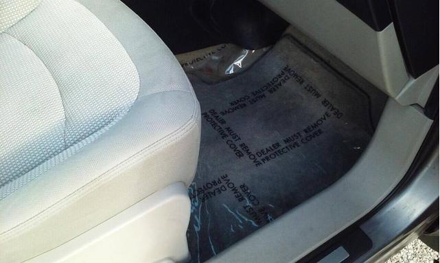 Photo of 2009 Gotham Gray Nissan Rogue