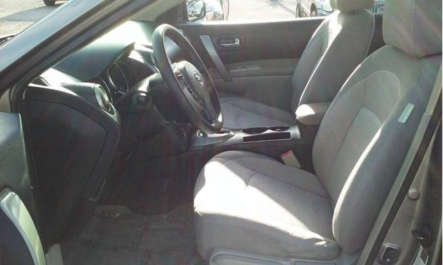 Photo of 2009 Gotham Gray Nissan Rogue