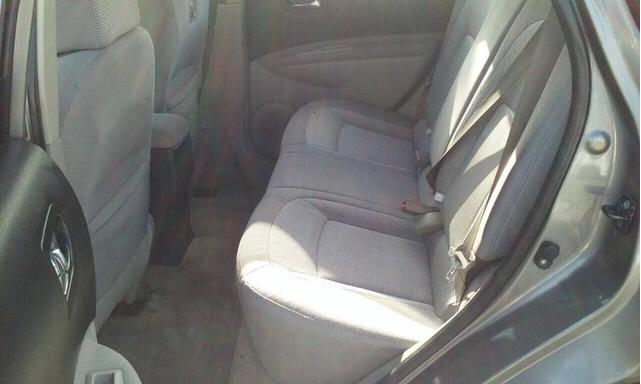 Photo of 2009 Gotham Gray Nissan Rogue
