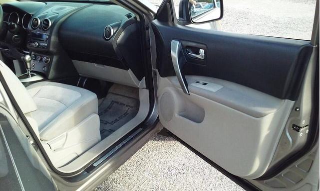 Photo of 2009 Gotham Gray Nissan Rogue