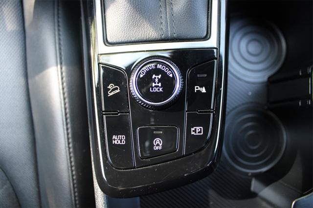 Photo of 2023 Sapphire Blue Kia Sportage