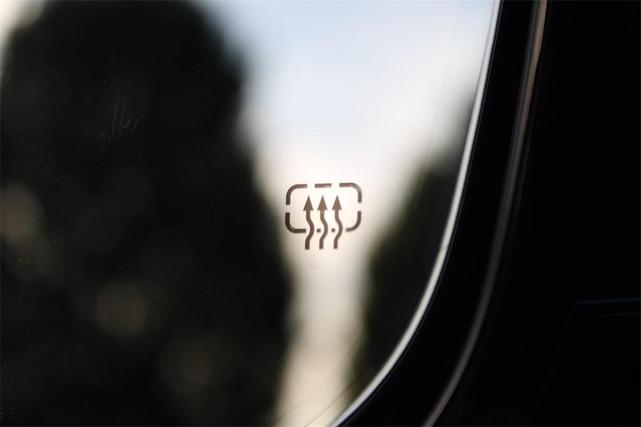 Photo of 2024 Silver Zynith Jeep Grand Cherokee 4xe