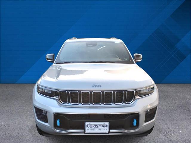 Photo of 2024 Silver Zynith Jeep Grand Cherokee 4xe