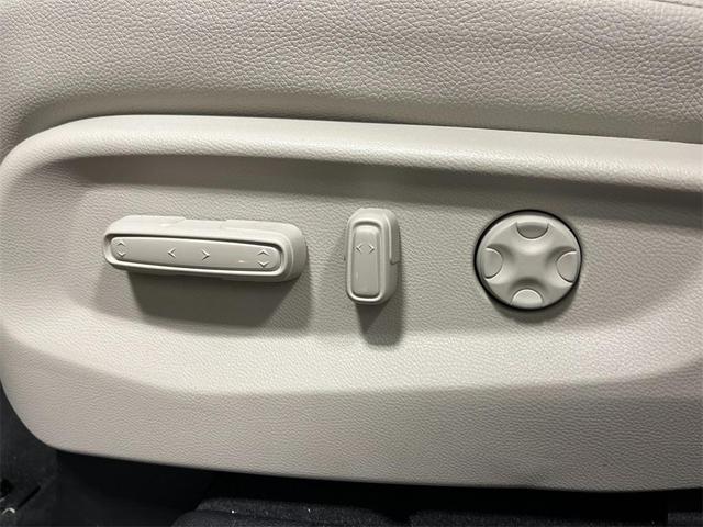 Photo of 2026 Smoke Blue Pearl Honda Odyssey