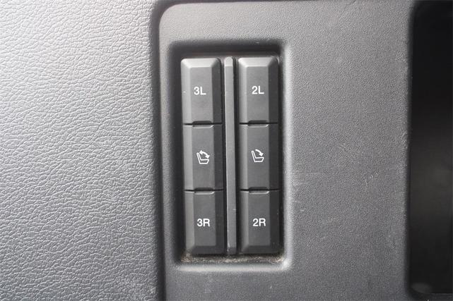 Photo of 2023 Black Metallic Ford Expedition