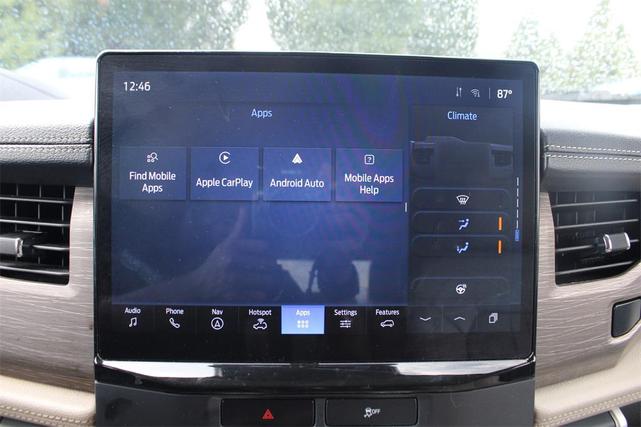 Photo of 2023 Black Metallic Ford Expedition