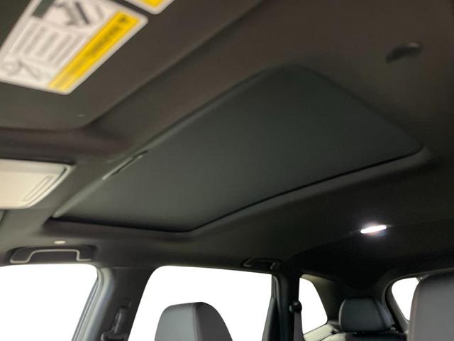 Photo of 2026 Platinum White Pearl Honda CR-V Hybrid
