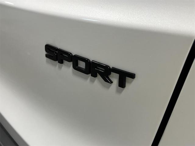 Photo of 2026 Platinum White Pearl Honda CR-V Hybrid