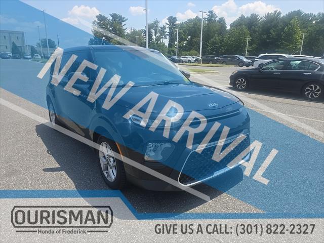 Photo of 2021 Cherry Black Kia Soul