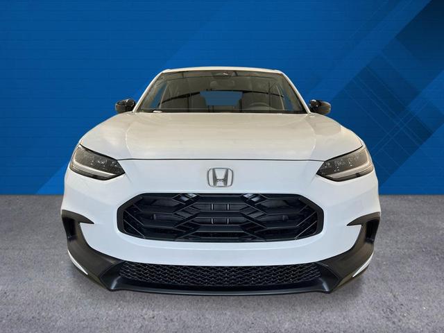 Photo of 2026 Platinum White Pearl Honda HR-V