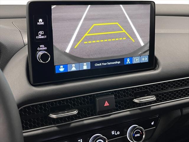 Photo of 2026 Platinum White Pearl Honda HR-V
