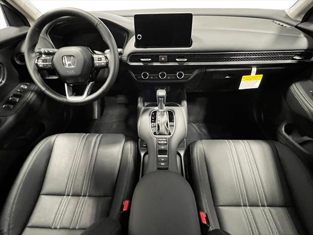 Photo of 2026 Platinum White Pearl Honda HR-V