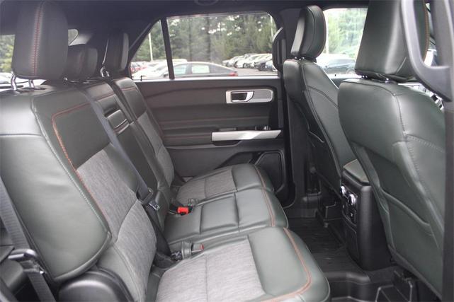 Photo of 2023 Agate Black Metallic Ford Explorer