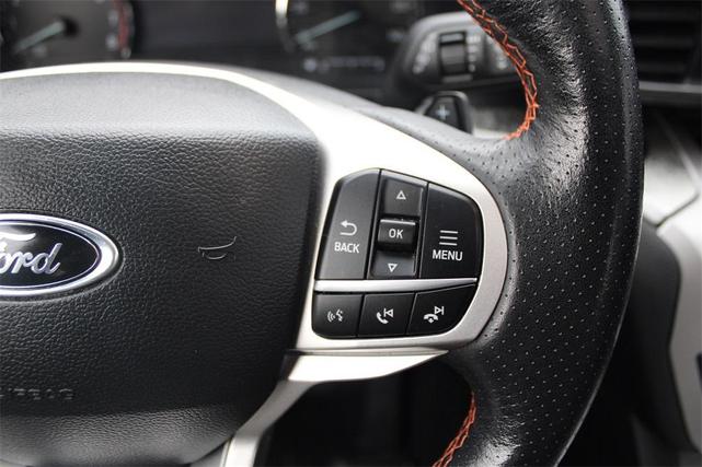 Photo of 2023 Agate Black Metallic Ford Explorer