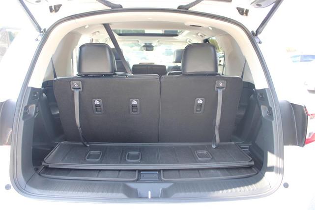 Photo of 2025 Platinum White Pearl Honda Pilot