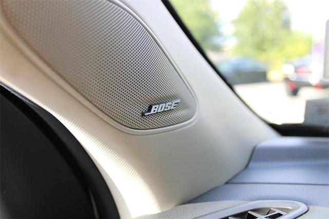 Photo of 2025 Platinum White Pearl Honda Pilot