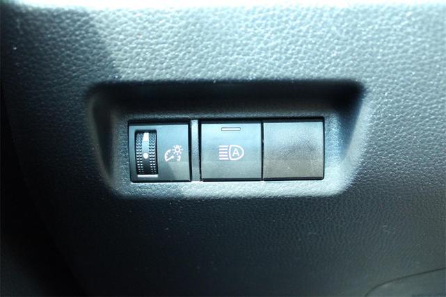 Photo of 2023 Silver Sky Metallic Toyota RAV4