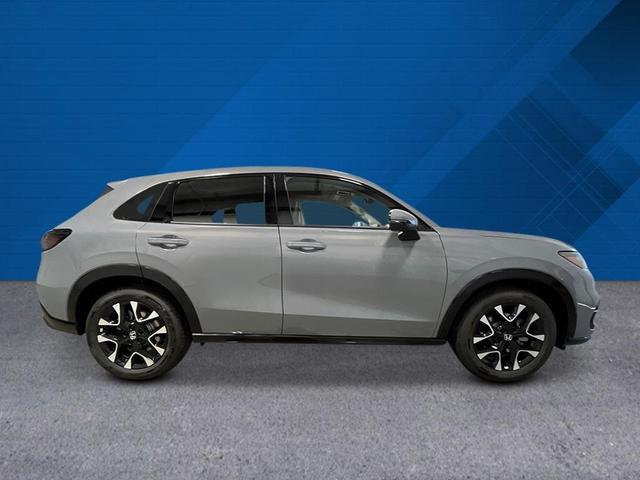Photo of 2026 Urban Gray Pearl Honda HR-V