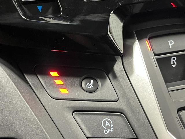 Photo of 2026 Platinum White Pearl Honda Odyssey