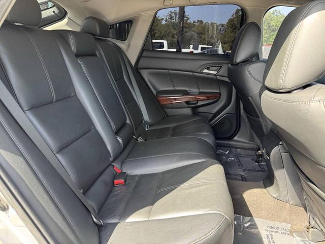 Photo of 2012 Silver Honda Crosstour